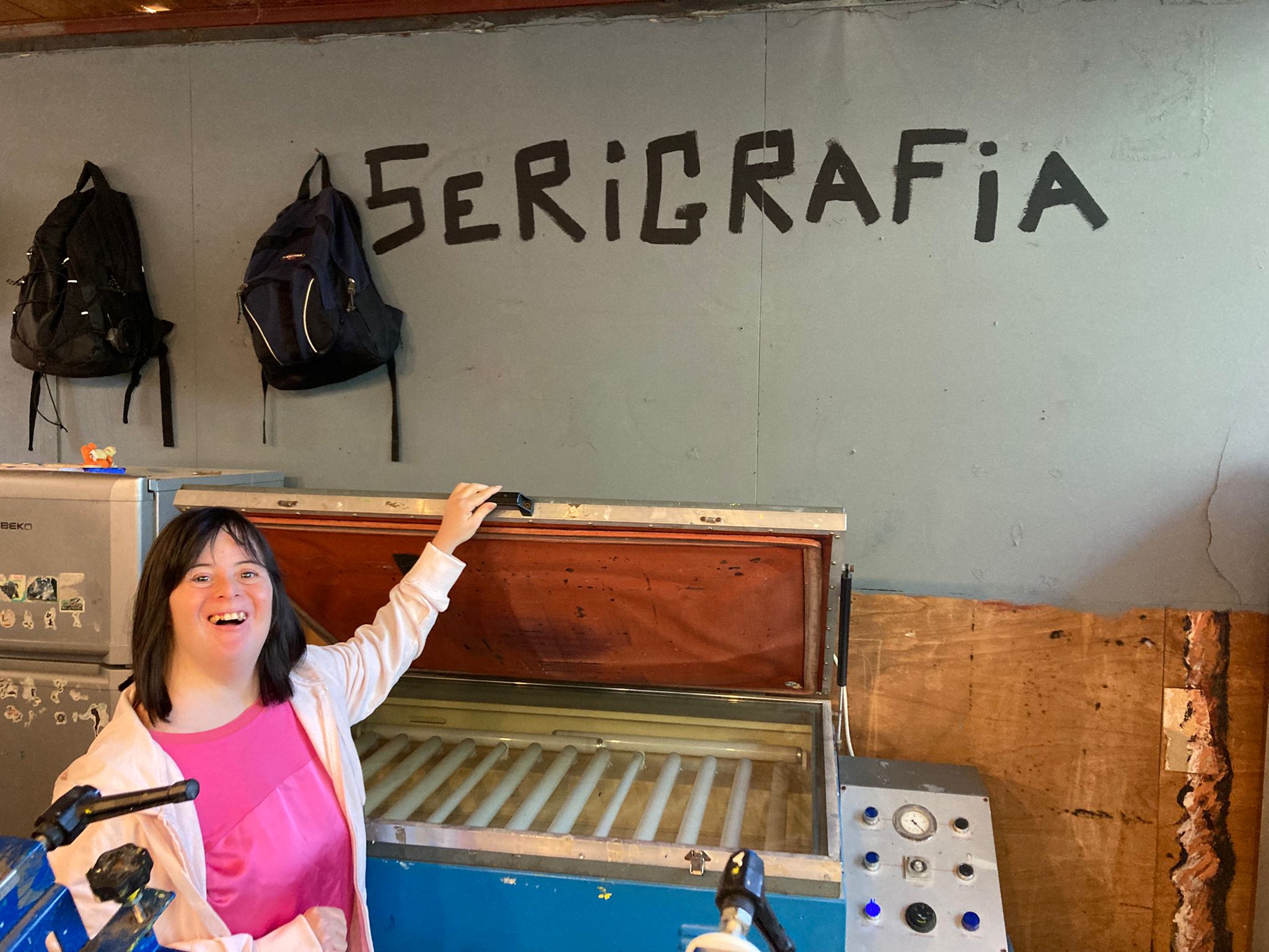 Laboratorio di serigrafia divergente